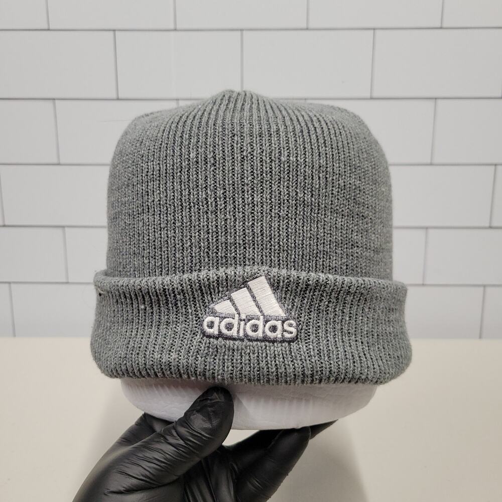 Adidas Gray Knit Cuffed Beanie Embroidered Logo Winter Ski Cap Unisex